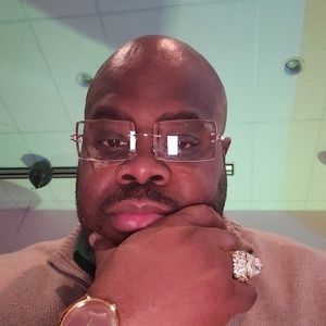 Meet your Posher, Richard